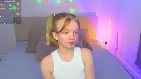 Snapshot of katebunnys chatting on 03/25/26, 04:29 katebunnys online show from 03/25/26, 04:29