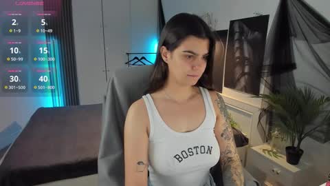 Kate online show from 10/12/25, 08:19