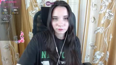 Snapshot of katecrash chatting on 09/23/25, 02:20 YourKate online show from 09/23/25, 02:20