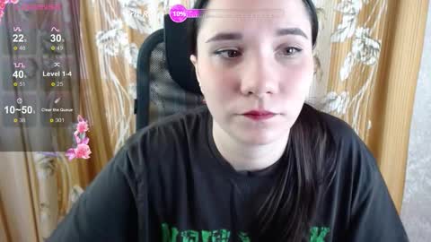 Snapshot of katecrash chatting on 10/15/25, 12:27 YourKate online show from 10/15/25, 12:27