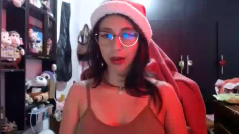 Kateeen18 online show from 12/17/25, 06:19
