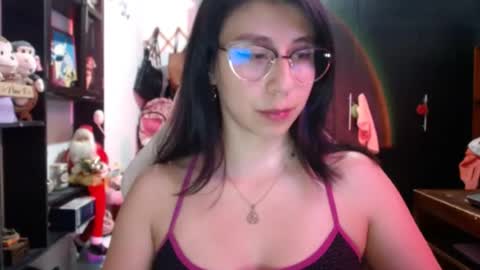Kateeen18 online show from 06/16/26, 04:48