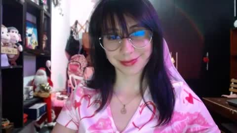 Kateeen18 online show from 06/18/26, 04:57