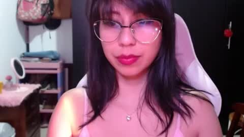 Kateeen18 online show from 07/12/26, 04:03