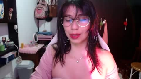 Kateeen18 online show from 07/13/26, 10:45