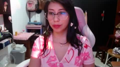 Kateeen18 online show from 07/16/26, 01:55