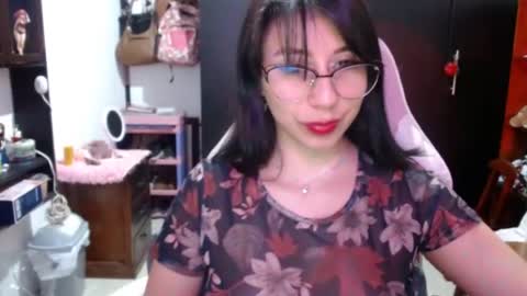 Kateeen18 online show from 07/26/26, 05:04