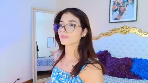 katee Martinez online show from 05/20/26, 07:42