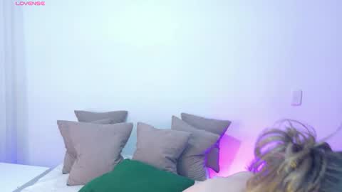 Help me with rate thanks  online show from 06/11/26, 06:00