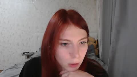 Snapshot of katekalen chatting on 09/29/25, 04:34 Kate Bunny online show from 09/29/25, 04:34