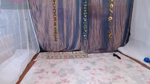 Snapshot of katelinpepperworth chatting on 04/04/26, 10:35 katelinpepperworth online show from 04/04/26, 10:35