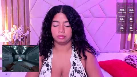 Snapshot of katelovings chatting on 03/22/26, 01:03 katelovings online show from 03/22/26, 01:03
