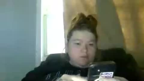 Snapshot of katelyn_baby02 chatting on 06/13/26, 02:26 katelyn_baby02 online show from 06/13/26, 02:26