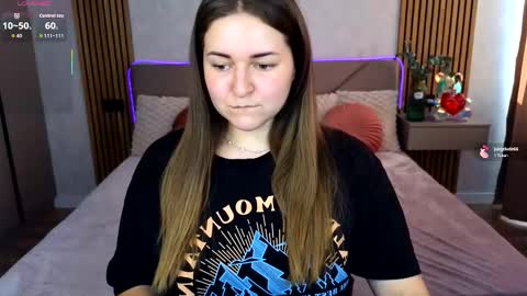 Katelyn online show from 09/10/25, 01:44