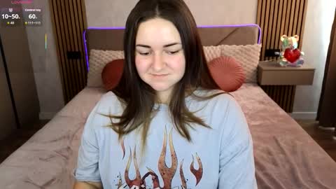 Katelyn online show from 09/14/25, 02:05