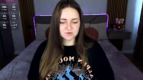 Katelyn online show from 10/04/25, 10:35