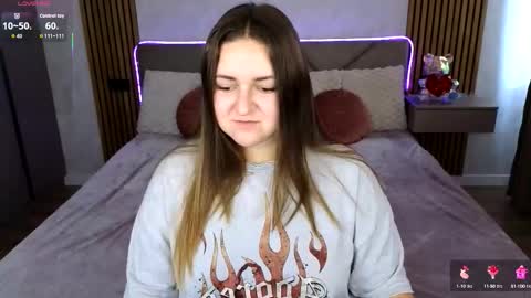 Katelyn online show from 10/13/25, 11:32