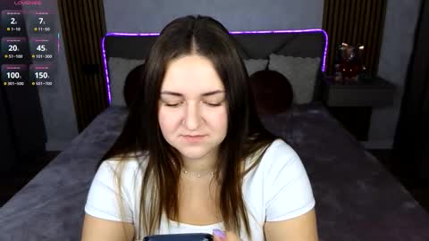 Katelyn online show from 10/25/25, 07:08