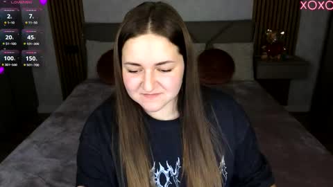 Katelyn online show from 10/30/25, 06:08