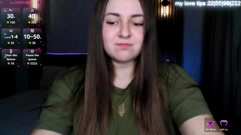 Katelyn online show from 10/31/25, 10:33