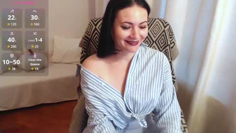 Snapshot of katelynwinehouse chatting on 11/27/25, 11:45 Katelyn online show from 11/27/25, 11:45