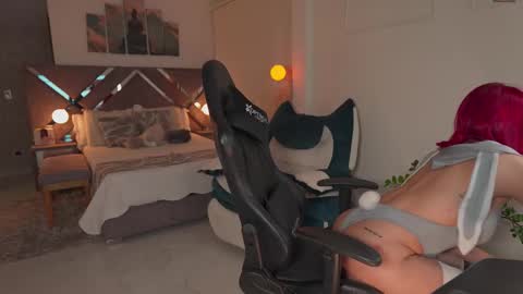  Kate Owens  online show from 10/26/25, 10:54