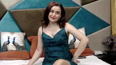 KateQueenston --  online show from 07/11/26, 12:24