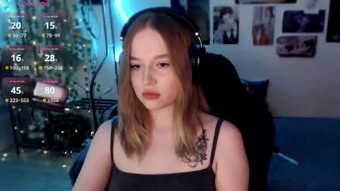 Snapshot of katerinaxvold chatting on 12/19/24, 08:44 Lisa online show from 12/19/24, 08:44
