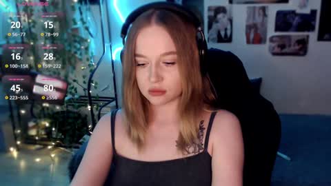 Snapshot of katerinaxvold chatting on 12/19/24, 11:46 Lisa online show from 12/19/24, 11:46
