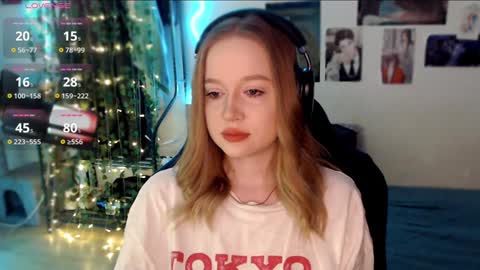 Snapshot of katerinaxvold chatting on 01/15/25, 12:30 Lisa online show from 01/15/25, 12:30