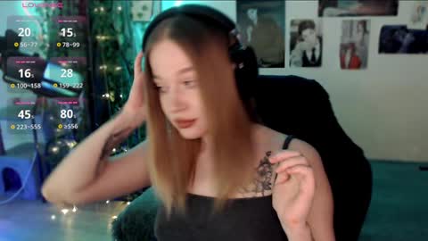 Snapshot of katerinaxvold chatting on 01/18/25, 03:38 Lisa online show from 01/18/25, 03:38