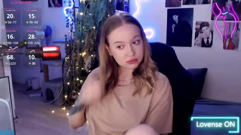 Snapshot of katerinaxvold chatting on 03/03/25, 05:20 Lisa online show from 03/03/25, 05:20