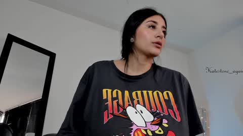 Snapshot of katestone_again chatting on 01/28/25, 07:53 love meeee online show from 01/28/25, 07:53