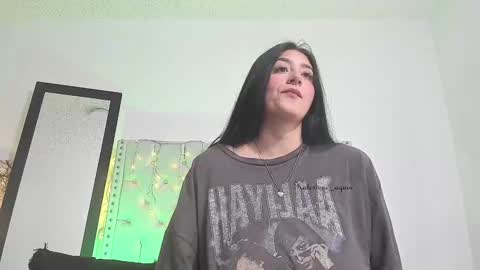 Snapshot of katestone_again chatting on 11/19/25, 07:03 love meeee online show from 11/19/25, 07:03