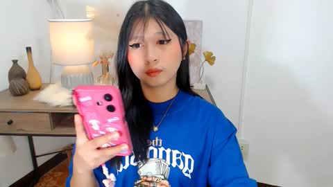 Snapshot of katetemptress69 chatting on 10/15/25, 07:08 KATE online show from 10/15/25, 07:08