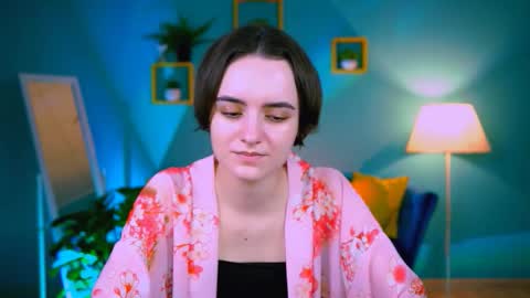 Snapshot of katewillows chatting on 12/04/25, 04:33 katewillows online show from 12/04/25, 04:33