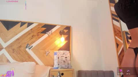 Snapshot of kathaleiya_ozz chatting on 11/01/25, 08:11 Kathaleiya Ozz online show from 11/01/25, 08:11