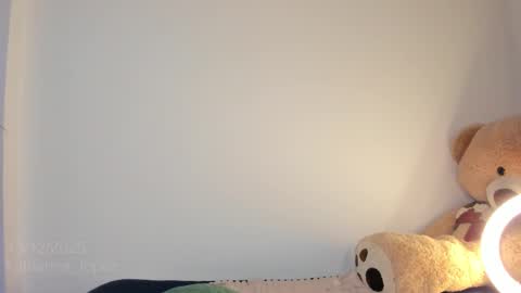 Snapshot of katharina_lopez chatting on 12/13/25, 07:53 Katha online show from 12/13/25, 07:53