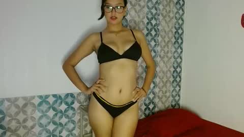 Snapshot of katharinasmith chatting on 12/03/25, 03:54 Kathe online show from 12/03/25, 03:54