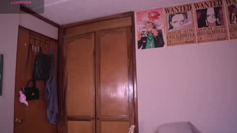 Snapshot of kathc_19 chatting on 11/09/25, 09:57 Katerine online show from 11/09/25, 09:57