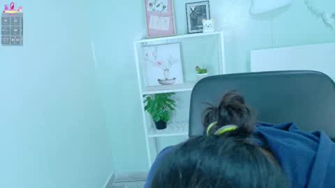 K A T H E  online show from 09/19/25, 11:44