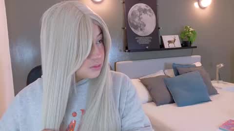 K A T H E  online show from 10/23/25, 11:42