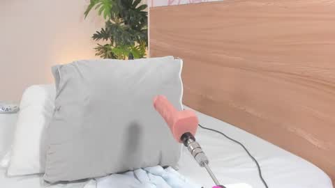 Emma online show from 12/03/24, 05:31