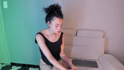 KatheGomez  online show from 12/14/24, 07:46