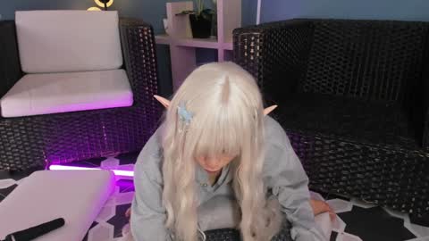 KatheGomez  online show from 01/13/25, 08:15