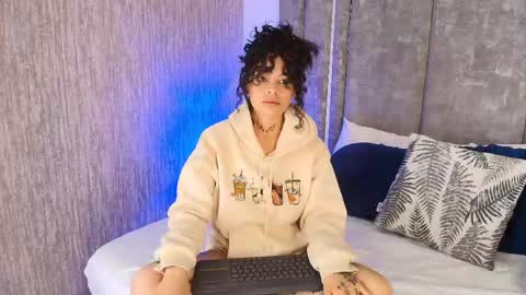 KatheGomez  online show from 03/18/26, 02:47