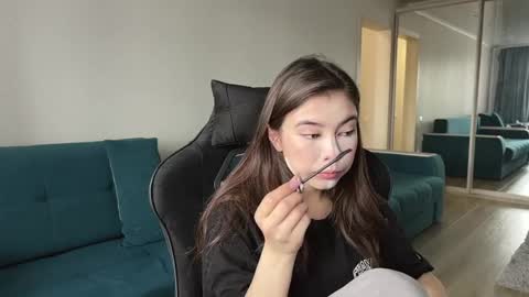 Elle online show from 05/28/26, 08:11