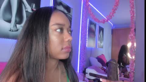 Snapshot of kathemoss chatting on 09/24/25, 08:56 Kathe online show from 09/24/25, 08:56