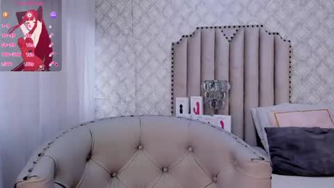 Snapshot of katherine_glow chatting on 04/29/26, 11:25 KATHE online show from 04/29/26, 11:25