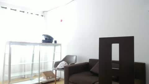 katherine_rodas2 online show from 02/20/25, 08:58